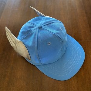 Vintage 70s trucker hat with quilted wings
